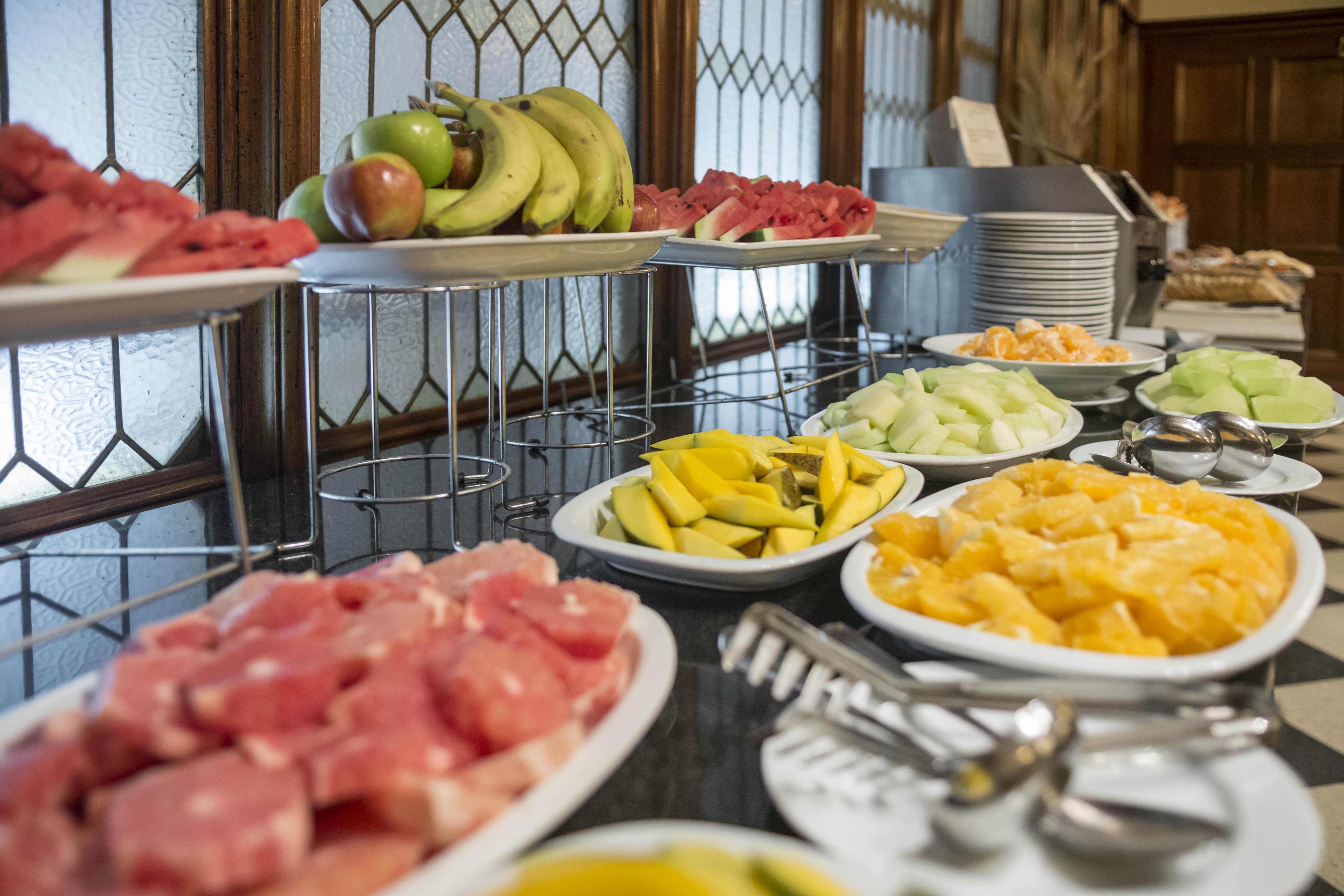 Claridge Hotel Buenos Aires Zewnętrze zdjęcie Fruit salad